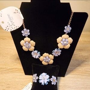 Floral Gold Necklace and Bracelet Set - Yellow and Blue